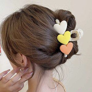 Fuzzy Hair Heart Clip/Claw